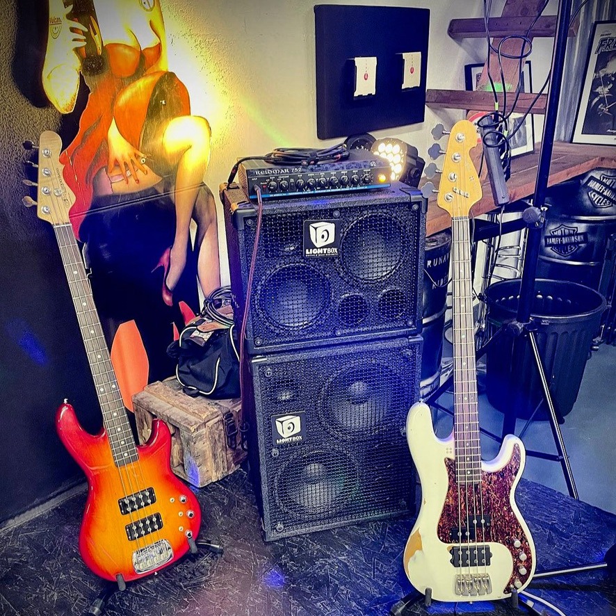 LightBox Stack Basses